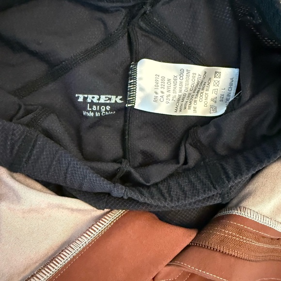 TREK Durable Hiking Shorts w builtin briefs Mens Large Rust - Picture 4 of 4